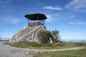 Kandel summit pyramid